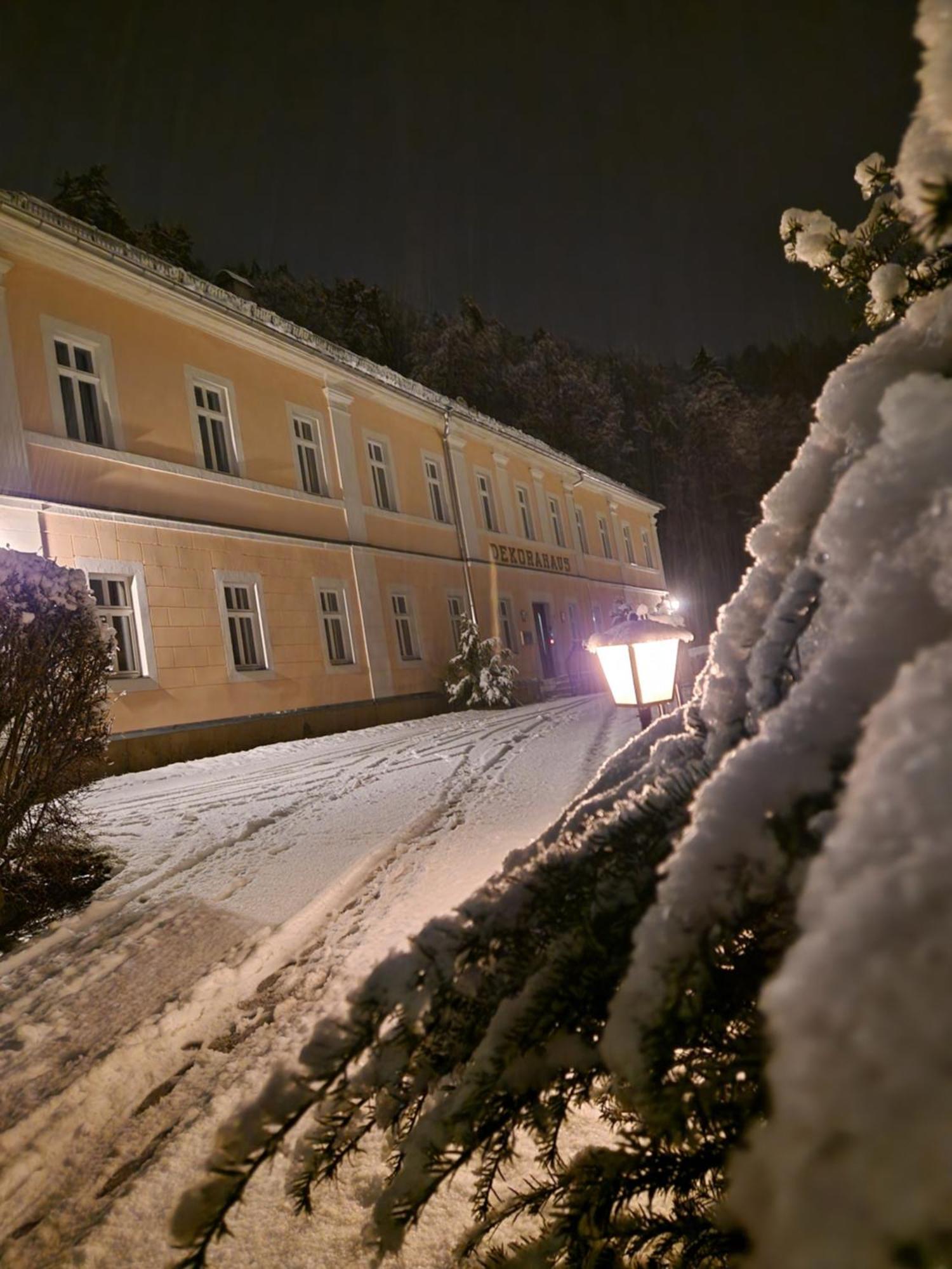 Hotel Garni Dekorahaus Бад-Шандау Екстер'єр фото